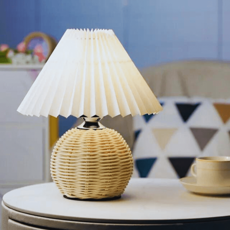 0-blanche-lampe-de-chevet-en-osier-signature-lampe-de-chevet-en-osier-signature-mes-lampes-de-chevet-com-58114976645453.png - Lampe de chevet de bureau