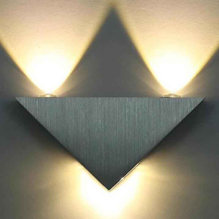 applique-murale-triangle-6.jpg - Lampe de chevet de bureau