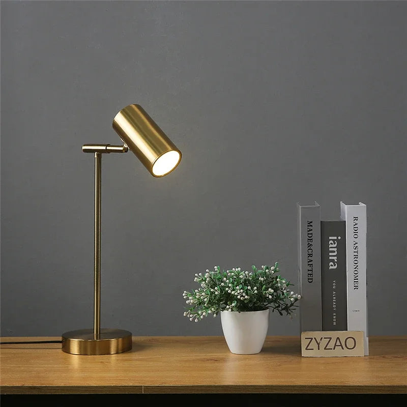 lamp-poser-salon-led-doree-tete-orientable-01.jpg - Lampe de chevet de bureau