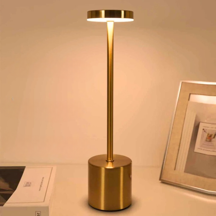 lampe-chevet-led-doree-portable-metal-02.png - Lampe de chevet de bureau