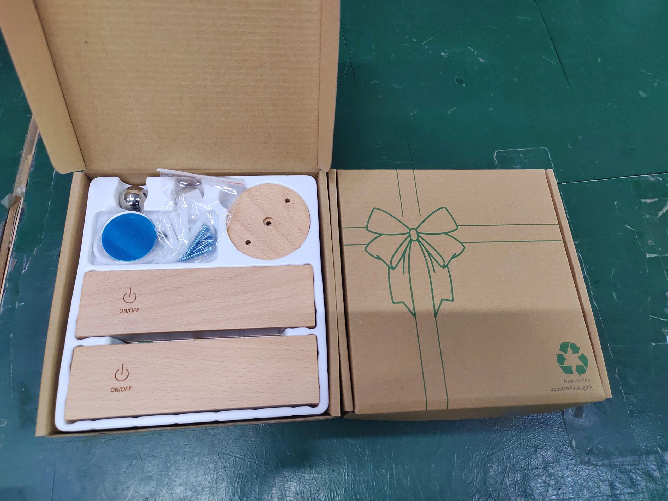 lampe-de-chevet-murale-directionnelle-bois-2-55965852860749.jpg - Lampe de chevet de bureau