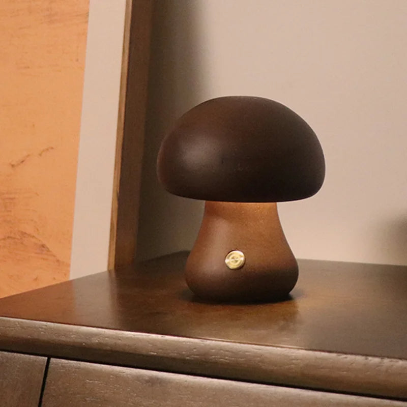 lampe-poser-bois-forme-champignon-led-02.jpg - Lampe de chevet de bureau