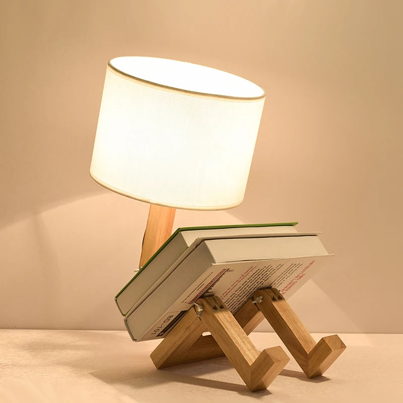 lampe-poser-bois-forme-robot-01.jpg - Lampe de chevet de bureau