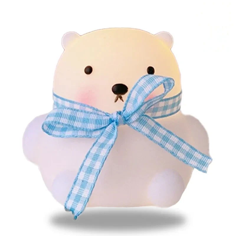 lampe_de_chevet_en_plastique_enfant-6679912.jpg - Lampe de chevet de bureau