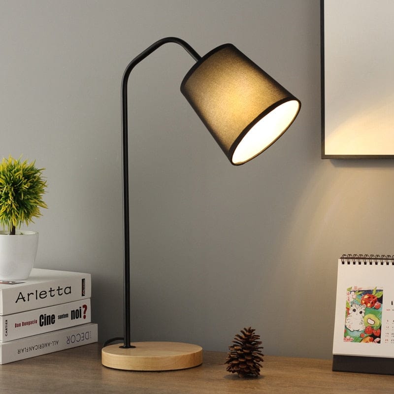 noir-a-froid-lampe-de-chevet-scandinave-bois-cara-au-bonheur-la-lampe-50100146045272.jpg - Lampe de chevet de bureau